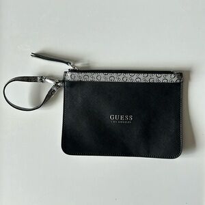 Guess Wristlet